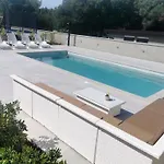 Casa Matea - 90 M From The Sea, New Private Swimming Pool Apartment *