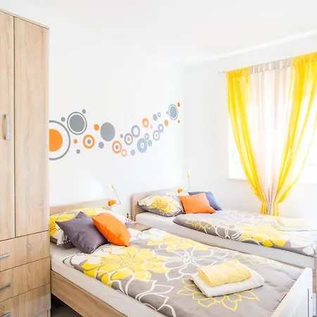 Casa Matea - 90 M From The Sea, New Private Swimming Pool * Pula