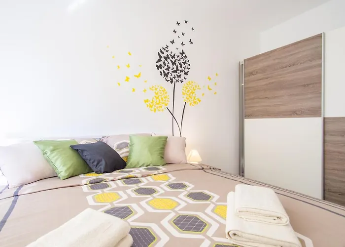 Casa Matea - 90 M From The Sea, New Private Swimming Pool Lejlighed Pula