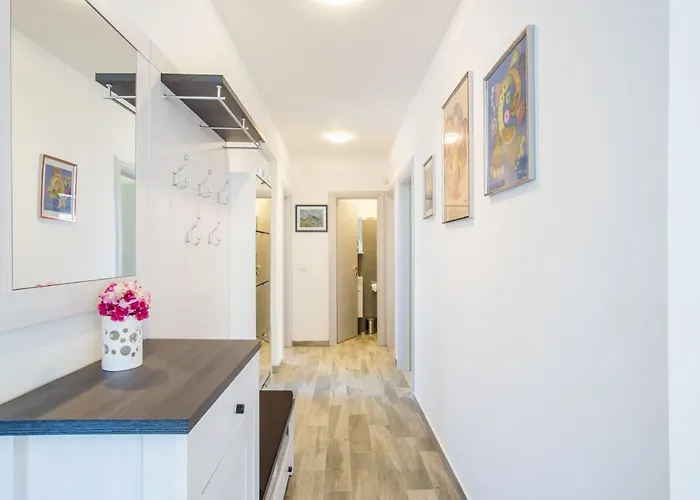 Casa Matea - 90 M From The Sea, New Private Swimming Pool * 풀라