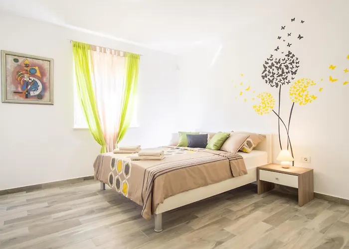 아파트 Casa Matea - 90 M From The Sea, New Private Swimming Pool