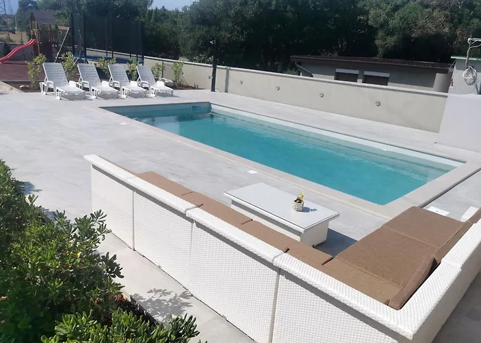 Casa Matea - 90 M From The Sea, New Private Swimming Pool 아파트 *